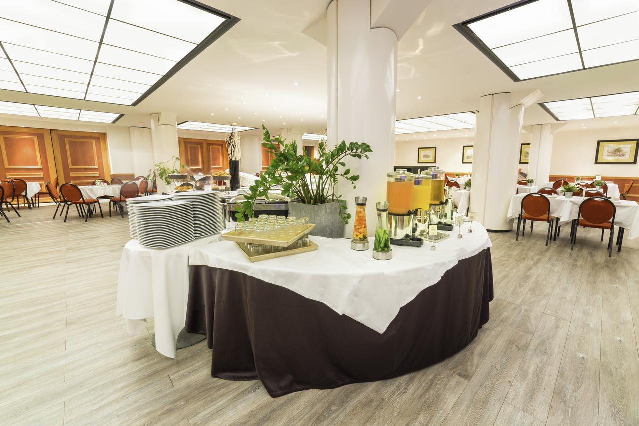 โรงแรมอนันตรา พลาซา ไนซ์ นีซ ภายนอก รูปภาพ The restaurant